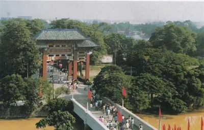 上世纪八十年代的潮汕,你还能认出这些地方吗?