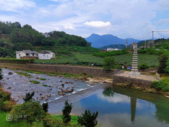 溪塔葡萄沟